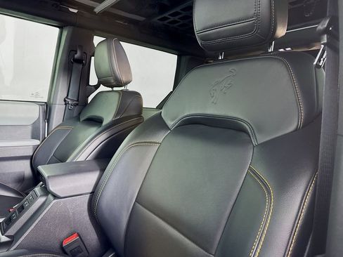 Used 2022 Ford Bronco Badlands w/ Sasquatch Package image 28