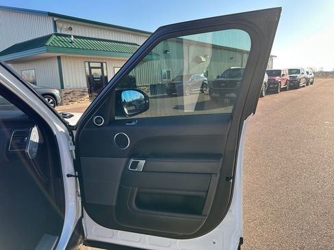 Used 2021 Land Rover Range Rover Sport HSE Silver Edition image 29