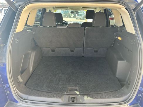 Used 2015 Ford Escape SE w/ Equipment Group 201A image 17