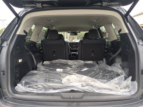 New 2026 Subaru Ascent Premium image 9