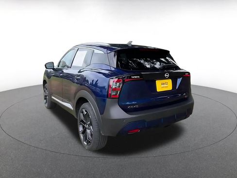 Used 2026 Nissan Kicks SR FWD image 10