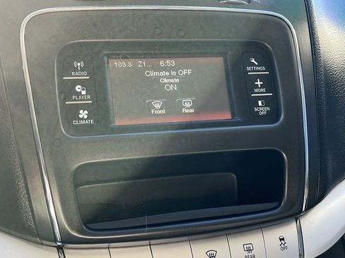 Used 2018 Dodge Journey SXT w/ Connectivity Group image 48