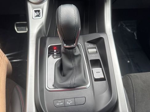 Certified 2024 Dodge Hornet GT w/ Track Pack image 16