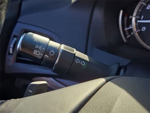 Used 2016 Acura MDX SH-AWD w/ Technology Package image 25