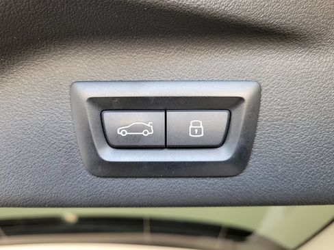 Used 2024 BMW X7 xDrive40i AWD/4WD image 13