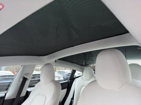 Used 2020 Tesla Model 3 Long Range image 19