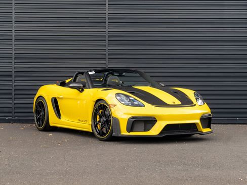 Certified 2024 Porsche 718 Boxster Spyder RS image 10