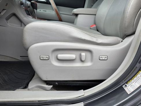 Used 2010 Toyota Highlander Limited AWD/4WD image 13