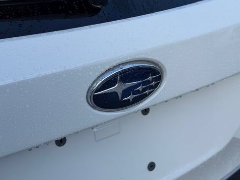 Certified 2025 Subaru Outback Premium AWD/4WD image 13