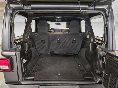 Used 2021 Jeep Wrangler Unlimited Sport AWD/4WD image 6