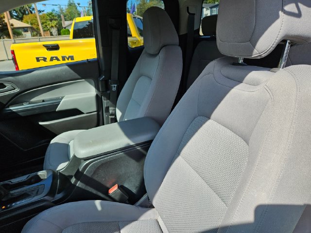 Used 2018 Chevrolet Colorado W/T w/ WT Convenience Package RWD image 8