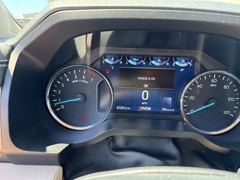 Used 2022 Ford Expedition Limited RWD image 2
