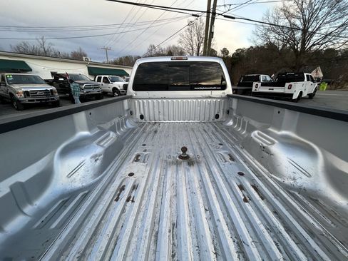 Used 2015 Ford F350 Lariat w/ Lariat Interior Package image 8