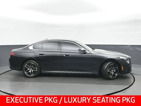 Used 2026 BMW 530i xDrive w/ Executive Package AWD/4WD image 2