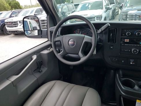 New 2026 GMC Savana 2500 Extended RWD image 13