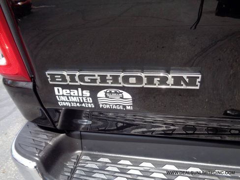 Used 2020 RAM 1500 Big Horn AWD/4WD image 6