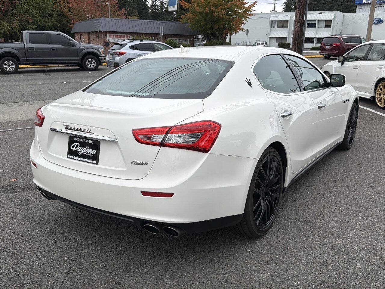 Used 2016 Maserati Ghibli S RWD image 7