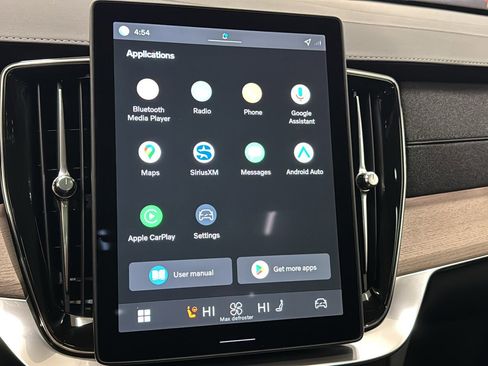 New 2026 Volvo XC90 T8 Plus w/ Protection Package Premier image 16