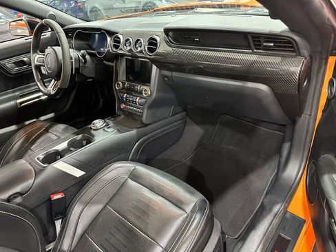 Used 2021 Ford Mustang Shelby GT500 w/ Technology Package image 9