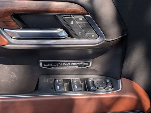 Used 2023 GMC Sierra 1500 Denali Ultimate image 26