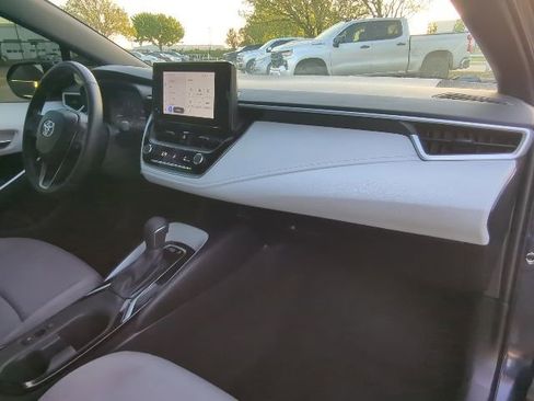 Used 2024 Toyota Corolla SE image 21