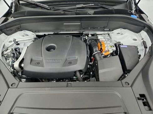 New 2026 Volvo XC90 T8 Ultra w/ Protection Package Premier image 29