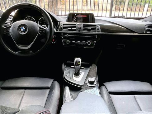 Used 2017 BMW 330i Sedan image 15