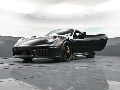 New 2026 Porsche 911 Carrera GTS RWD image 38