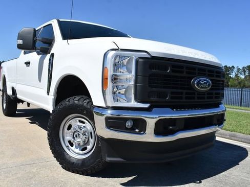 Used 2023 Ford F250 XL w/ FX4 Off-Road Package image 1