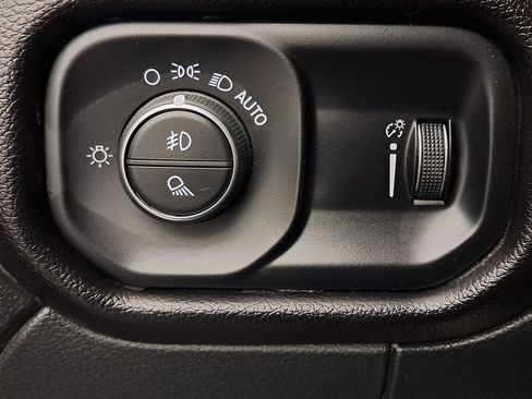 Used 2023 RAM 2500 Big Horn w/ Level 1 Equipment Group image 15