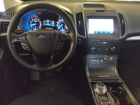 Used 2020 Ford Edge SE FWD image 22