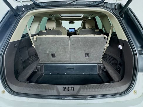 Used 2020 Lincoln Aviator Grand Touring w/ Equipment Group 301A AWD/4WD image 34