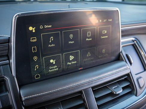 Used 2024 GMC Yukon XL SLT image 22