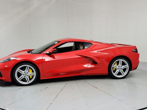 New 2026 Chevrolet Corvette Stingray Preferred Cpe w/ 2LT RWD image 2