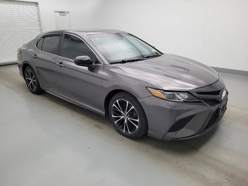 Used 2018 Toyota Camry SE w/ Protection Package (Q2) FWD image 11