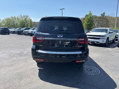 Used 2021 INFINITI QX80 Premium Select w/ All-Season Package AWD/4WD image 4