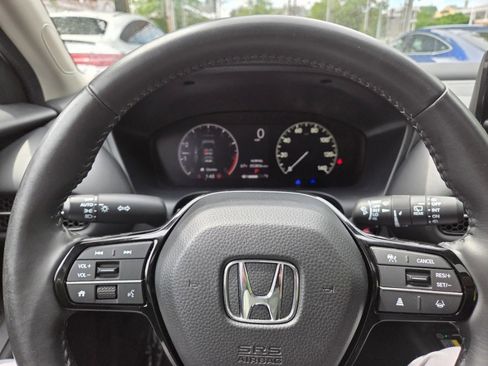 Used 2023 Honda HR-V EX-L image 11