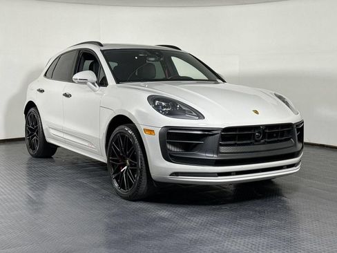 Certified 2023 Porsche Macan GTS AWD/4WD image 9