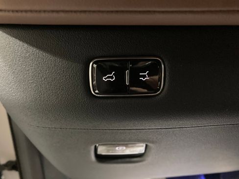 Used 2026 Lincoln Navigator L Reserve AWD/4WD image 25