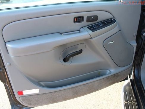 Used 2004 Chevrolet Tahoe LS w/ Preferred Equipment Group image 8