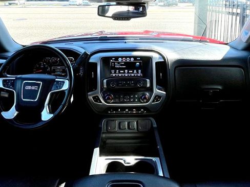 Used 2018 GMC Sierra 1500 SLT image 13