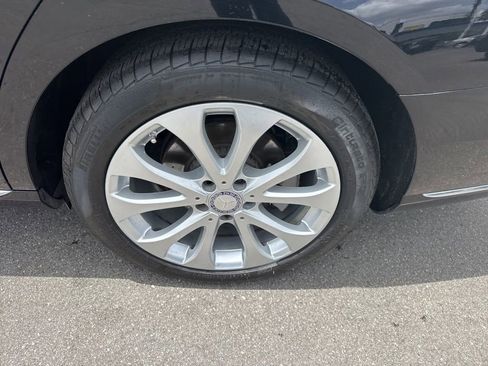 Used 2017 Mercedes-Benz E 300 w/ Premium 1 Package image 6