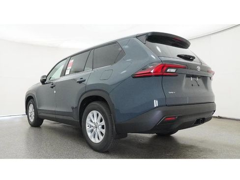 New 2026 Toyota Grand Highlander XLE FWD image 21