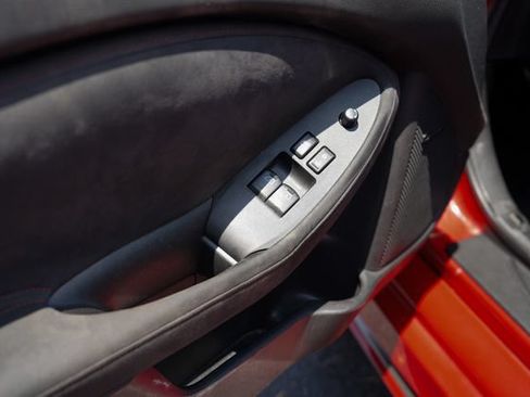 Used 2015 Nissan 370Z NISMO RWD image 37