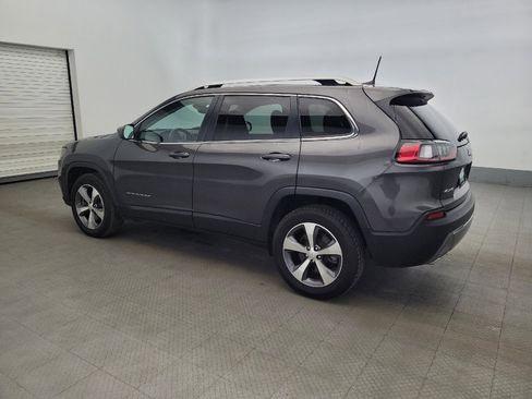 Used 2021 Jeep Cherokee Limited w/ Elite Package image 3