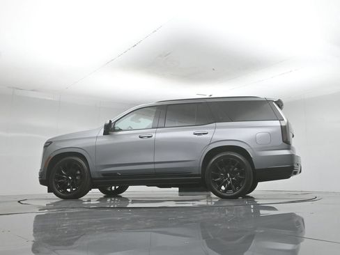 Used 2025 Cadillac Escalade Premium Luxury w/ Touring Package AWD/4WD image 60