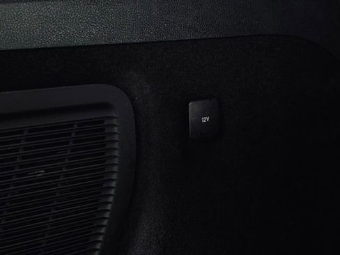 Used 2022 Lincoln Corsair Grand Touring w/ Elements Technology Bundle image 11