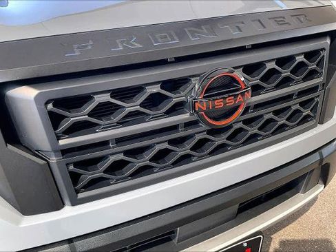 Certified 2022 Nissan Frontier Pro-X w/ Technology Package image 29