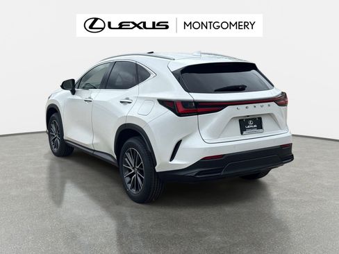 Used 2025 Lexus NX 250 FWD w/ Towing Package (2000 Lbs) image 5
