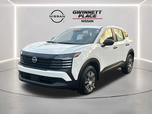 New 2026 Nissan Kicks S image 1